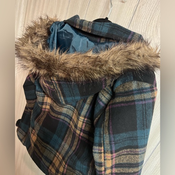 Rue 21 Jacket - Picture 3 of 4